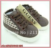 Sapato Guess Cano Longo